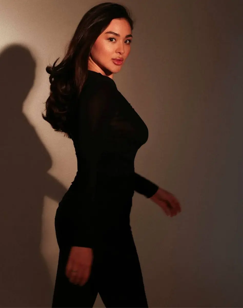 Luna escort in Астана
