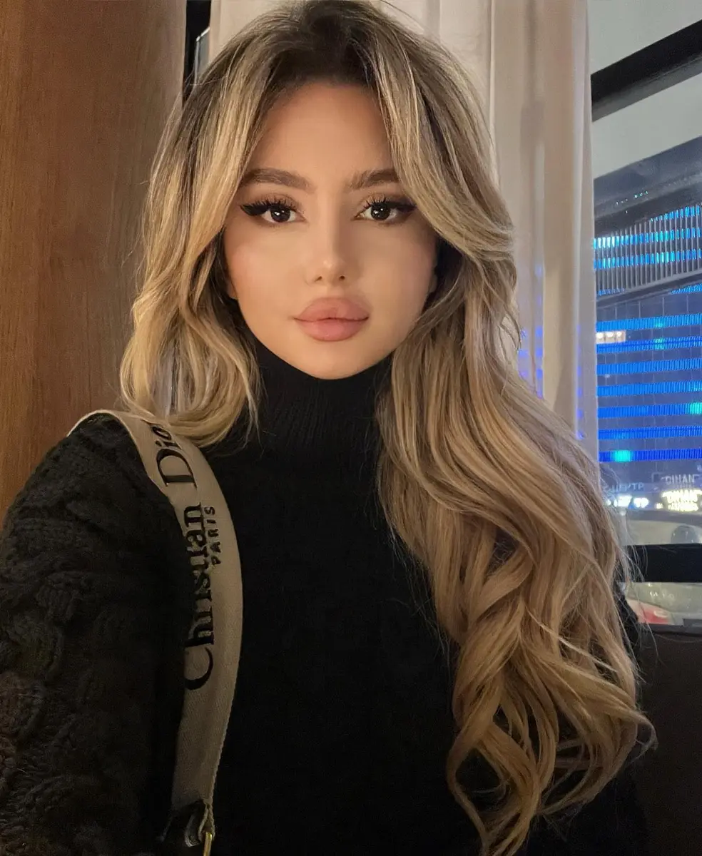 Sofi escort in Астана