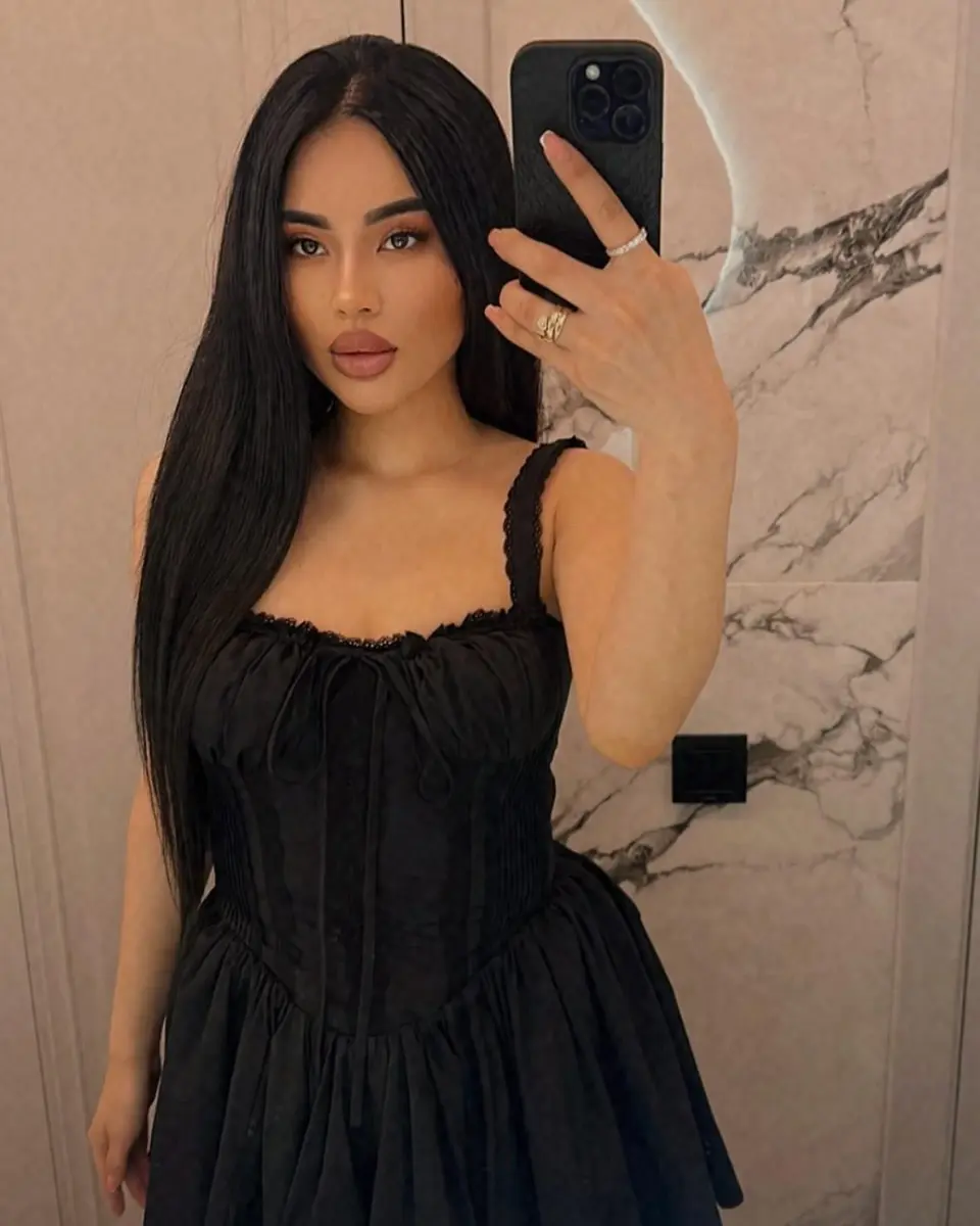 Тати escort in Астана